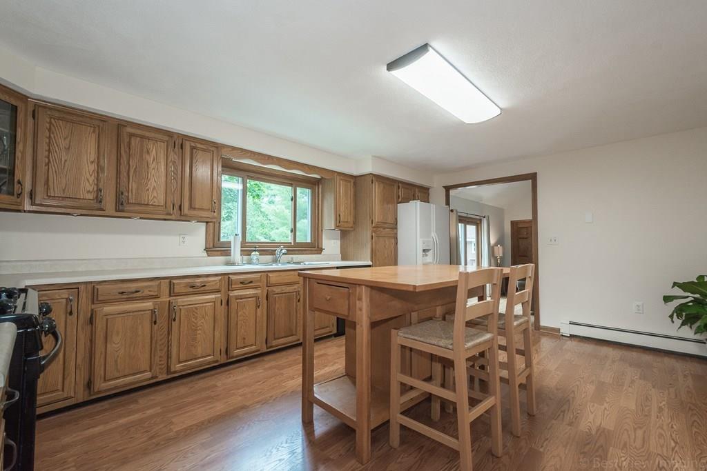 11 Pine Ridge Road Westford, MA 01886 - Photo 6 of 34 Gallery Image 6