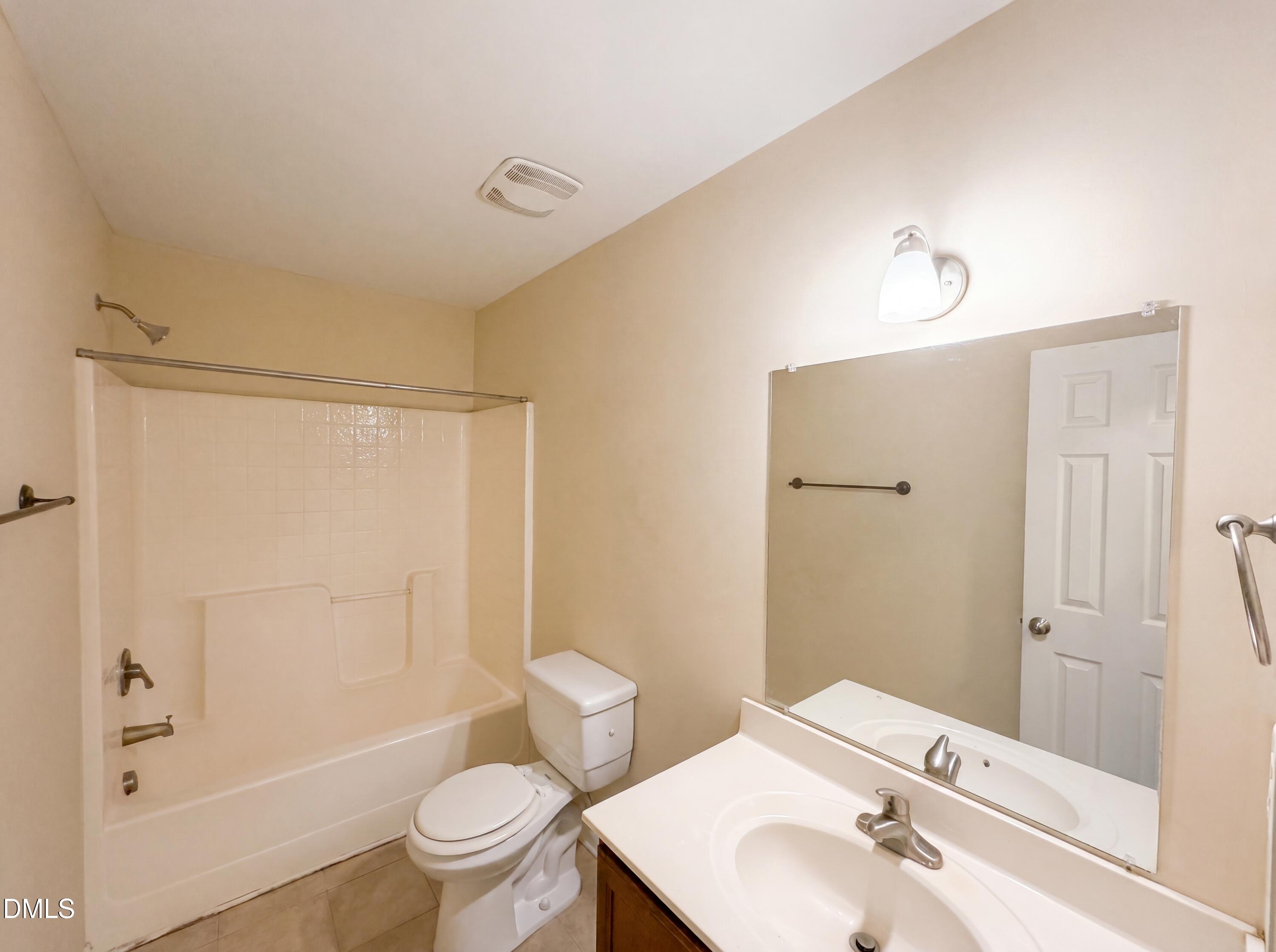 900 Dorothy Sanders Way Raleigh, NC 27601 - Photo 10 of 15 photo_10