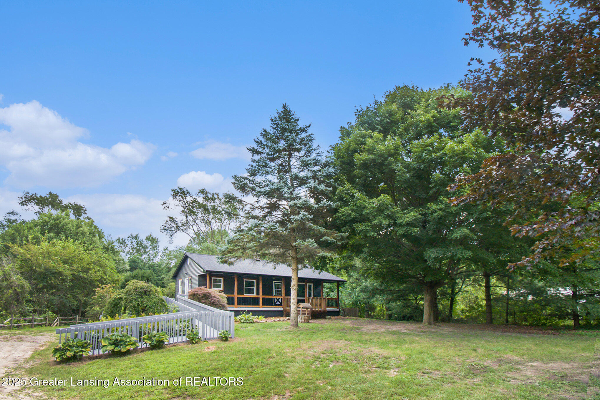5405 Shepper Road Stockbridge, MI 49285 - Photo 20 of 25 Front Yard