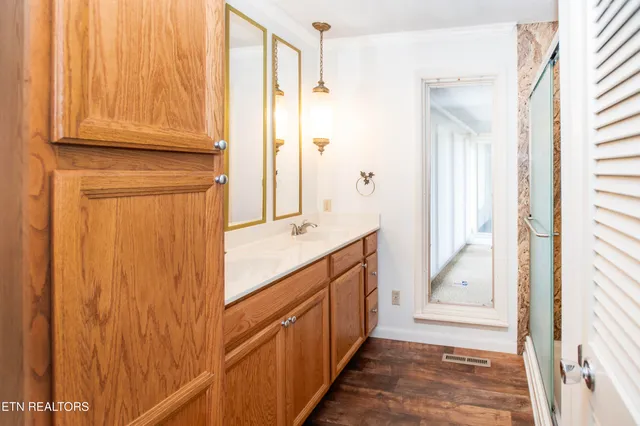 $415,000 | 7501 Berkshire Boulevard, Powell, TN 37849