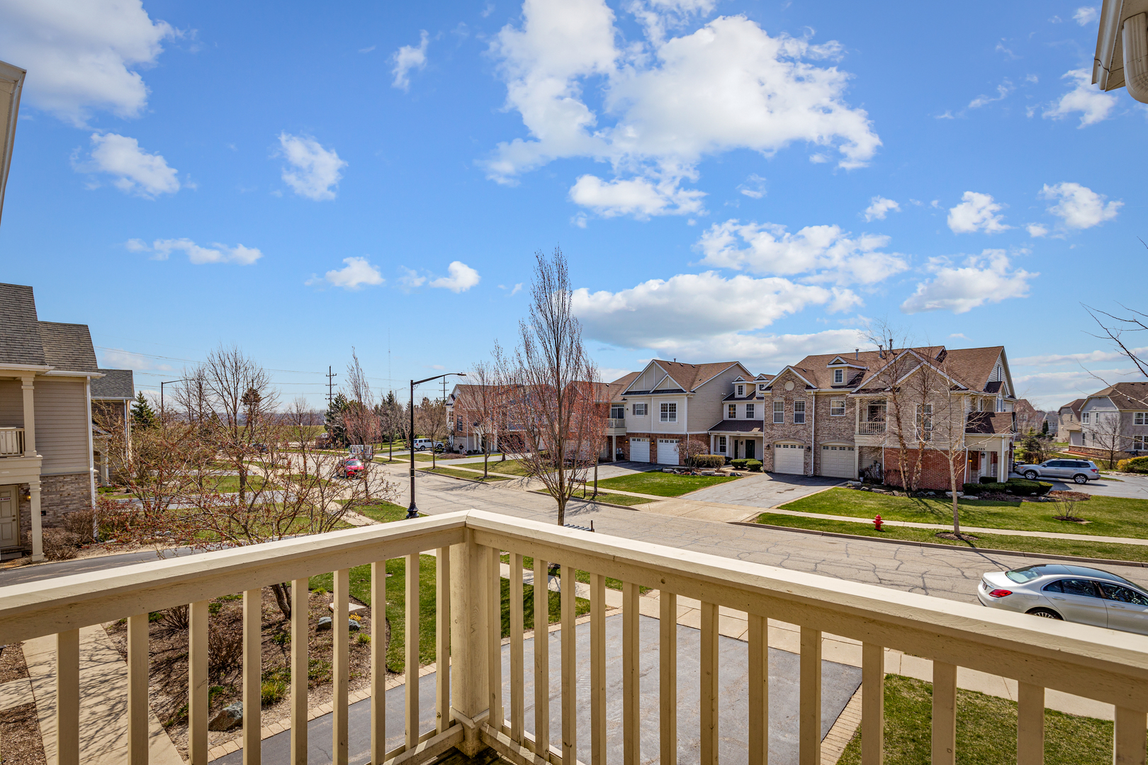 1388 Scarboro Road, Unit 1103 Schaumburg, IL 60193 - Photo 17 of 17 a city view from a balcony