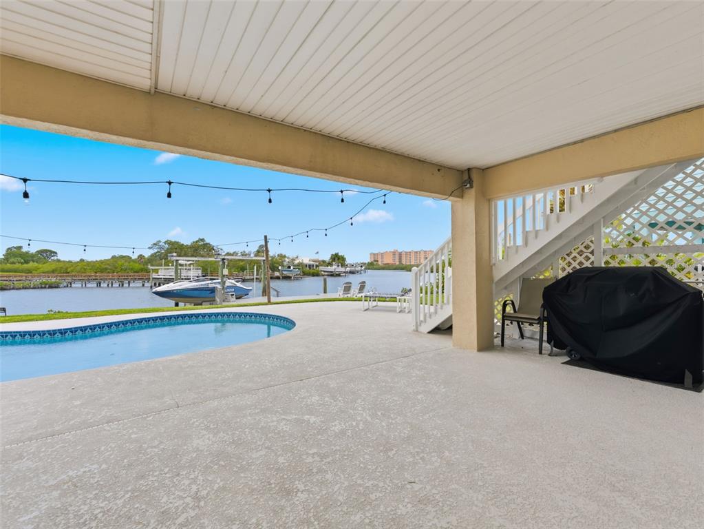 5551 Jobeth Drive New Port Richey, FL 34652 - Photo 12 of 46