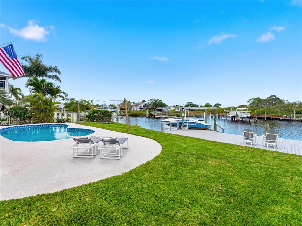 5551 Jobeth Drive New Port Richey, FL 34652 - Photo 10 of 46