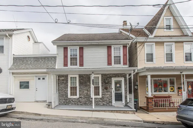 $139,000 | 219 Gay Street, Tamaqua, PA 18252