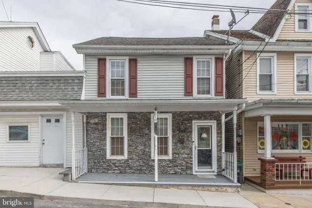 $139,000 | 219 Gay Street, Tamaqua, PA 18252