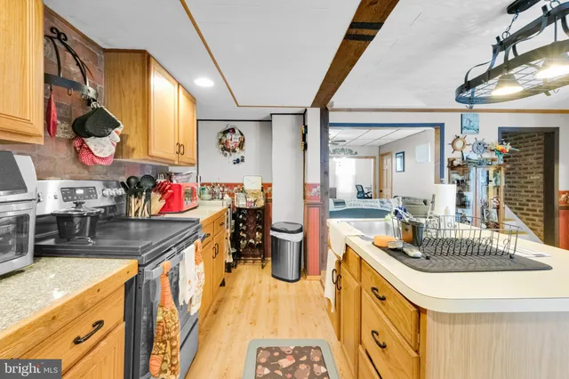 $139,000 | 219 Gay Street, Tamaqua, PA 18252