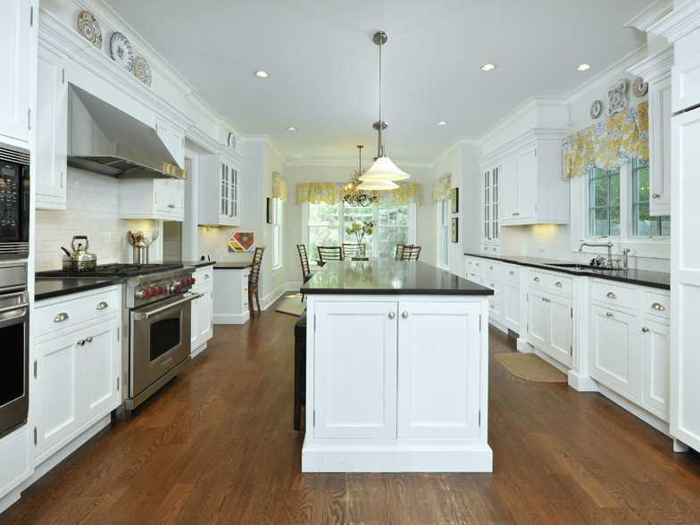 6 Loading Rock Road Riverside, CT 06878 - Photo 12 of 22 Additional Photo