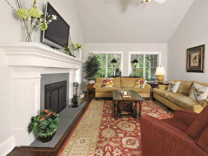 6 Loading Rock Road Riverside, CT 06878 - Photo 10 of 22 Additional Photo