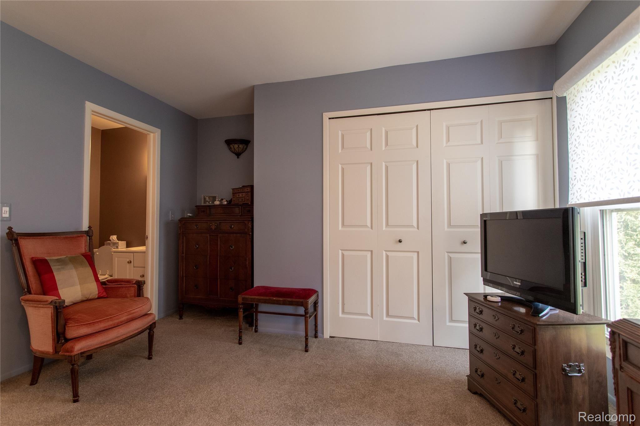 1496 Saddle Lane Rochester, MI 48306 - Photo 14 of 23 House_Saddle-14.jpg