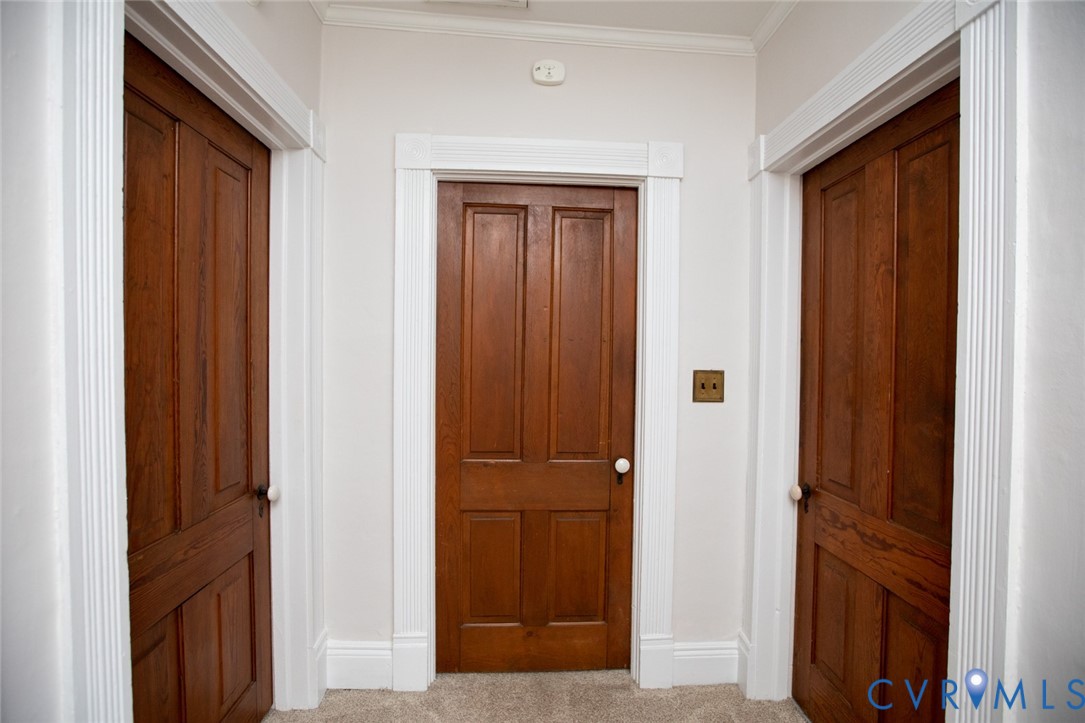401 2nd Avenue Farmville, VA 23901 - Photo 45 of 55 a view of elevator with hallway