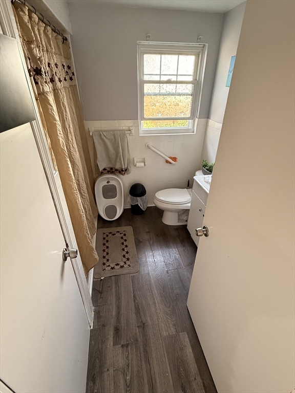 68 Sutcliffe Road Lynn, MA 01904 - Photo 19 of 23 a view of entryway with wooden floor