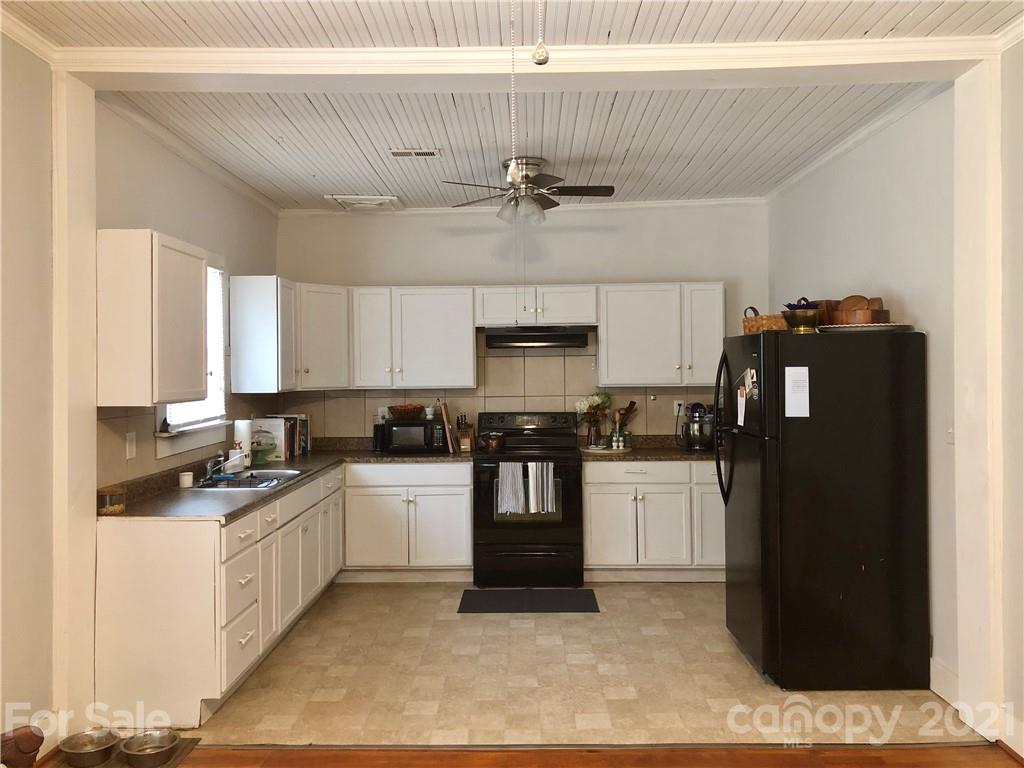 809 Kings Road Shelby, NC 28150 - Photo 9 of 27 Gallery Image 9