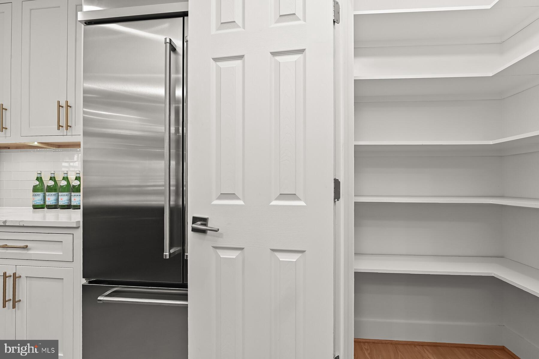 5029 Ten Mills Road Columbia, MD 21044 - Photo 16 of 49 Large pantry