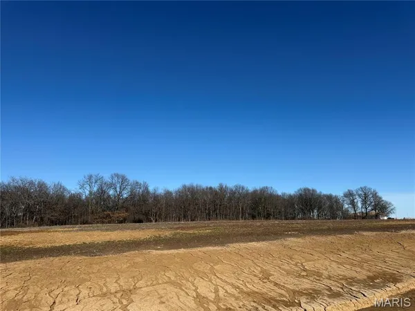 $82,500 | 318 Timberline Court, Eolia, MO 63344