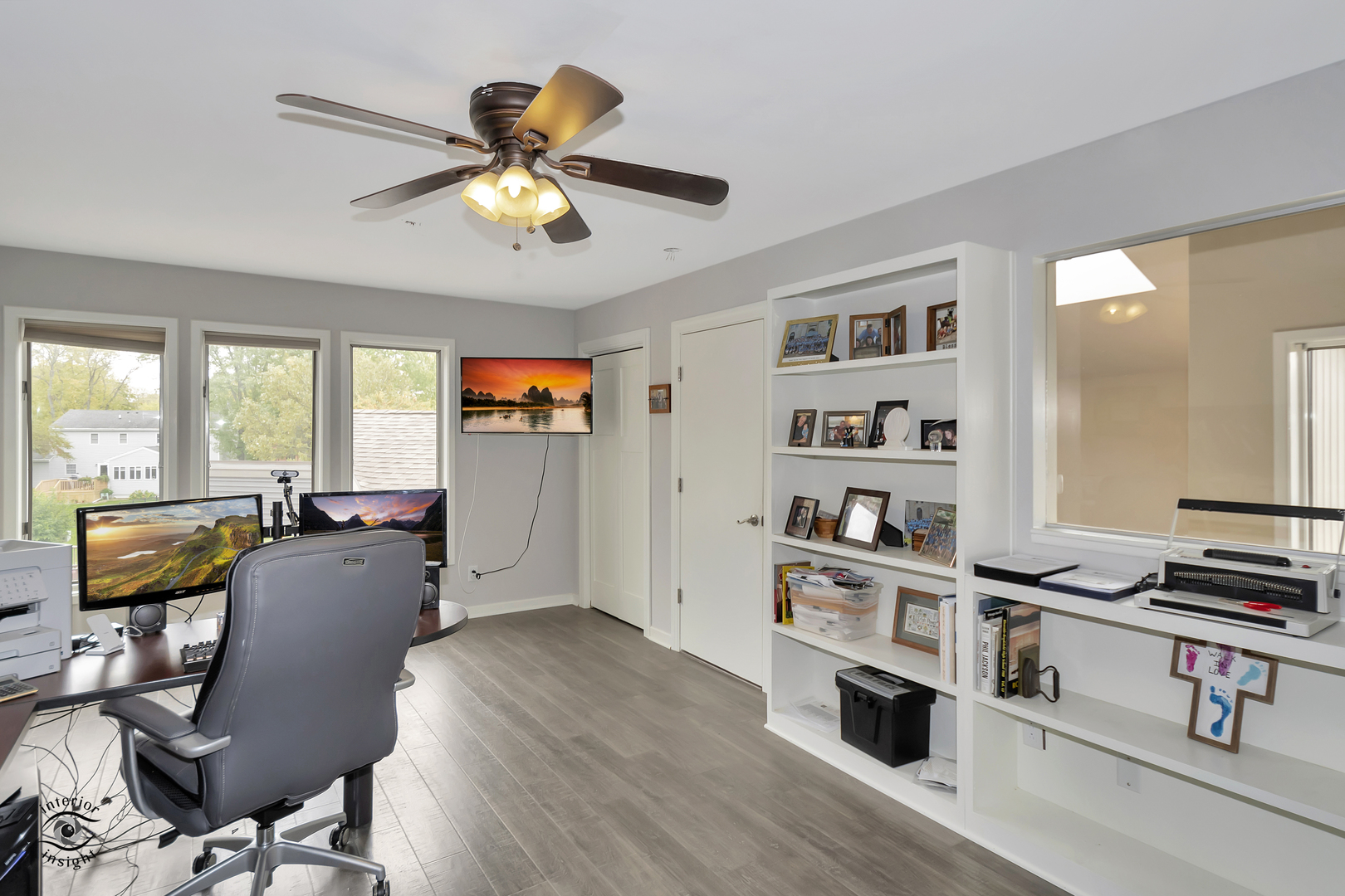 1560 Southhampton Drive Bourbonnais, IL 60914 - Photo 11 of 28 a living room with furniture flat screen tv and window
