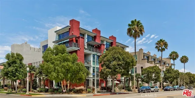 $6,200 | 13045 Pacific Promenade, Unit 107, Los Angeles, CA 90094