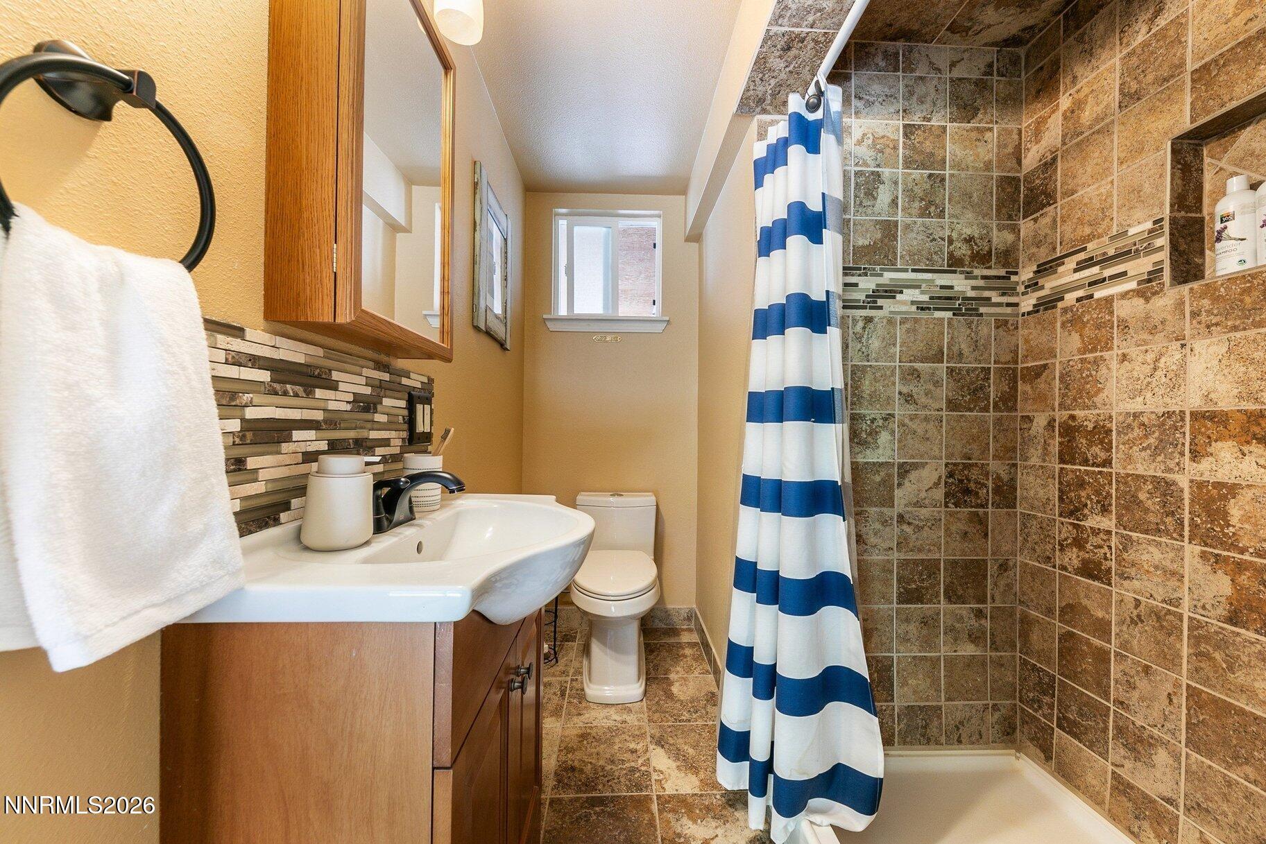 55 Hidden Lake Drive Reno, NV 89521 - Photo 50 of 70 066_55_hidden_lake_drive_00089_579