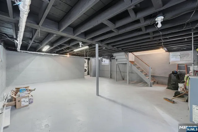 $599,999 | 731 Woodland Avenue, Roselle Park, NJ 07204