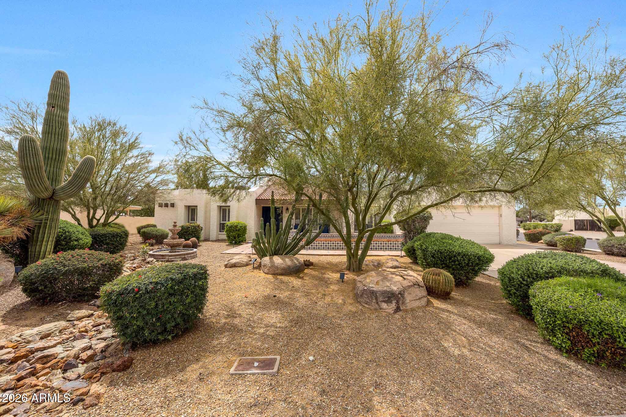 5001 East Redfield Road Scottsdale, AZ 85254 - Photo 2 of 25 5001 E Redfiled Rd