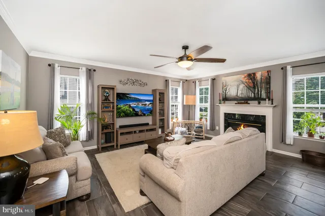 $610,000 | 1000 Graham Drive, Fredericksburg, VA 22401