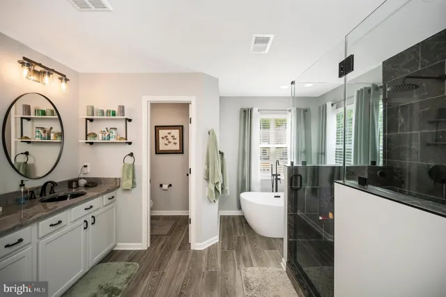 $610,000 | 1000 Graham Drive, Fredericksburg, VA 22401