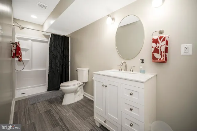 $610,000 | 1000 Graham Drive, Fredericksburg, VA 22401