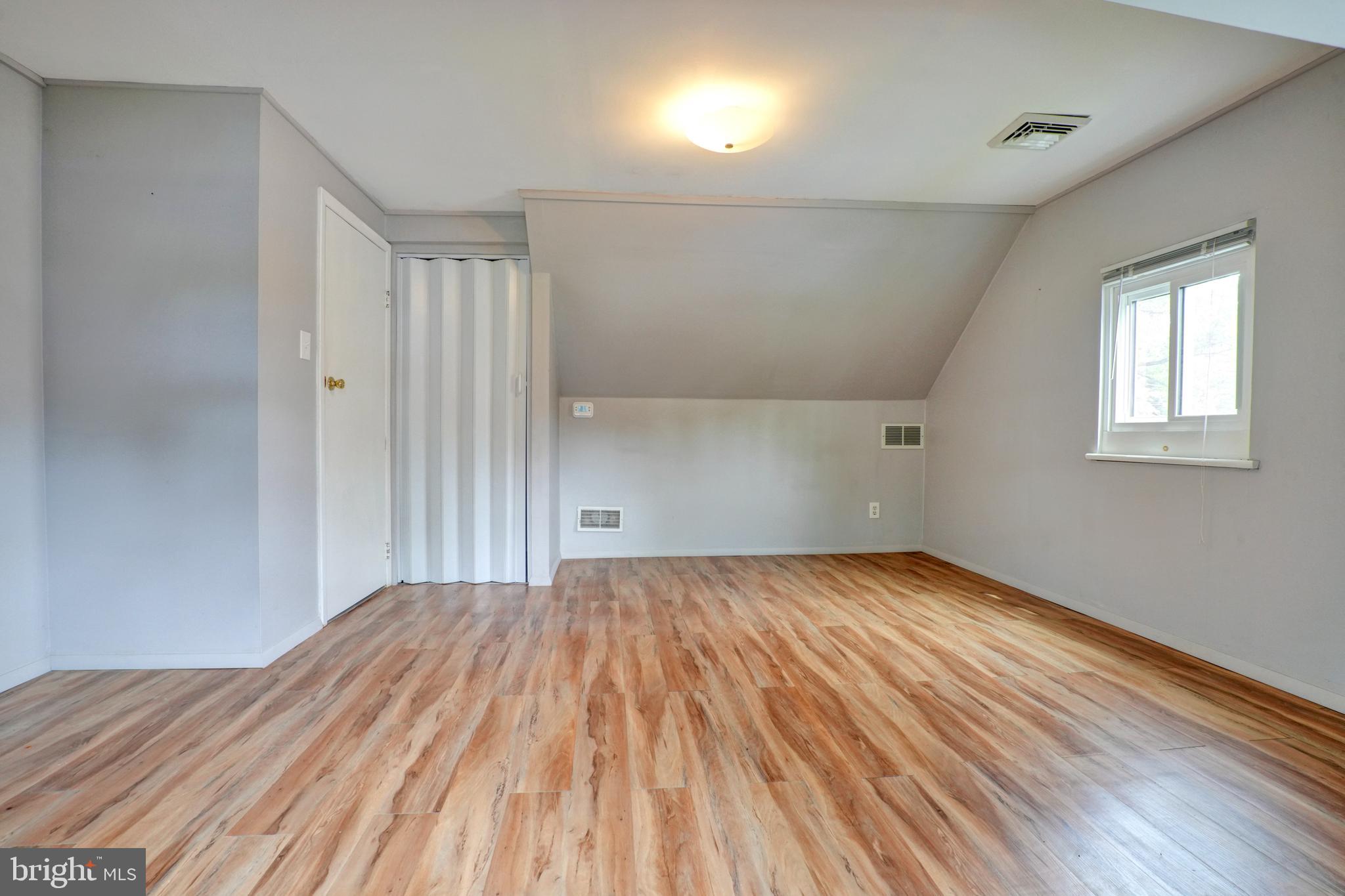 2407 Secane Road Secane, PA 19018 - Photo 43 of 47