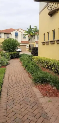 a front view of house with yard