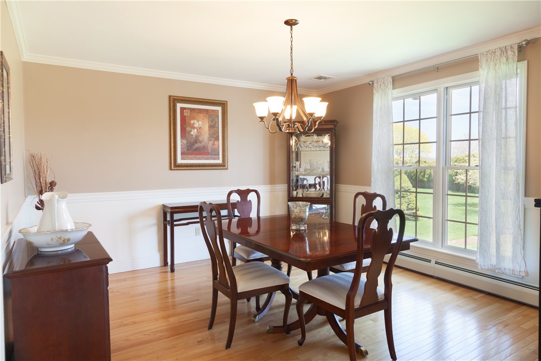 66 Ferry Road Bristol, RI 02809 - Photo 15 of 39 Gallery Image 15