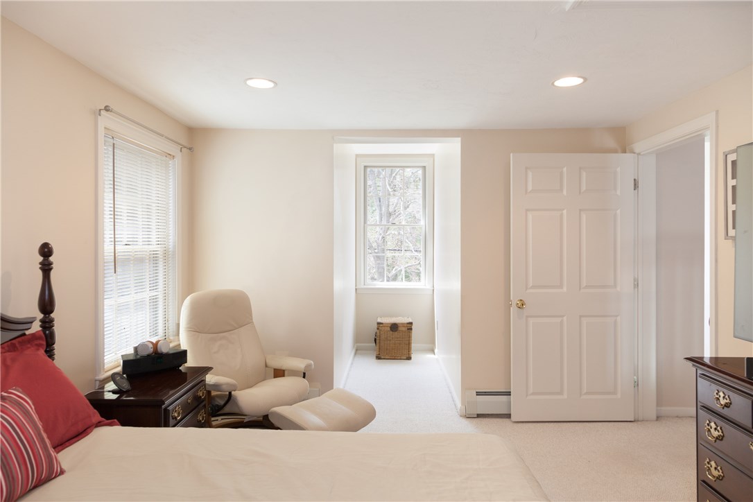 66 Ferry Road Bristol, RI 02809 - Photo 29 of 39 Gallery Image 29