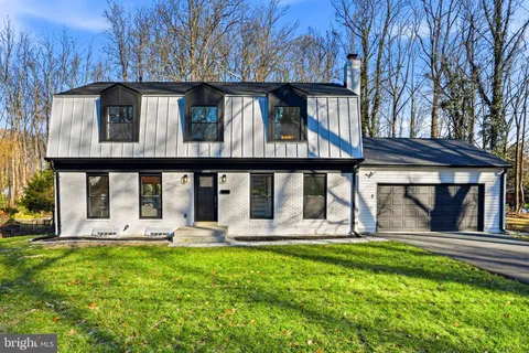 $1,174,000 | 10704 Howerton Avenue, Fairfax, VA 22030