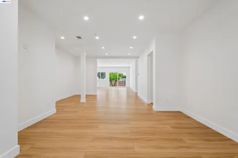 $1,349,000 | 10664 Louise Avenue, Granada Hills, CA 91344