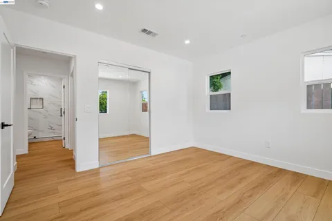 $1,349,000 | 10664 Louise Avenue, Granada Hills, CA 91344