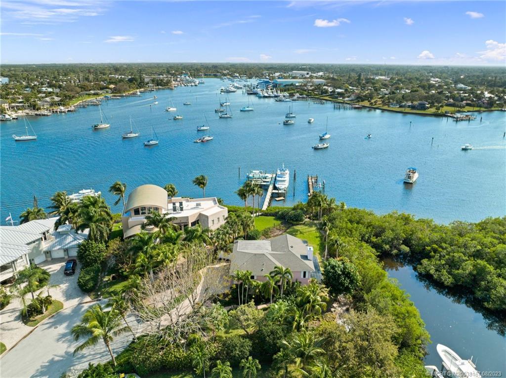 4400 Southeast Whiticar Way  