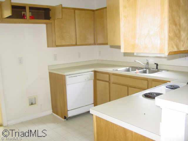 716 Prince Road Greensboro, NC 27455 - Photo 4 of 7 Other.