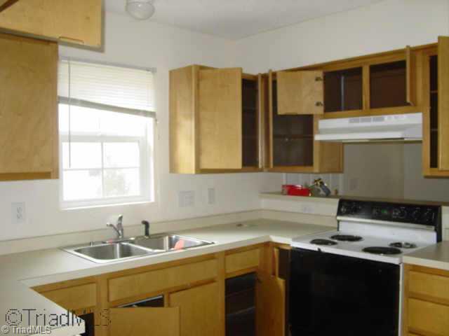 716 Prince Road Greensboro, NC 27455 - Photo 5 of 7 Other.