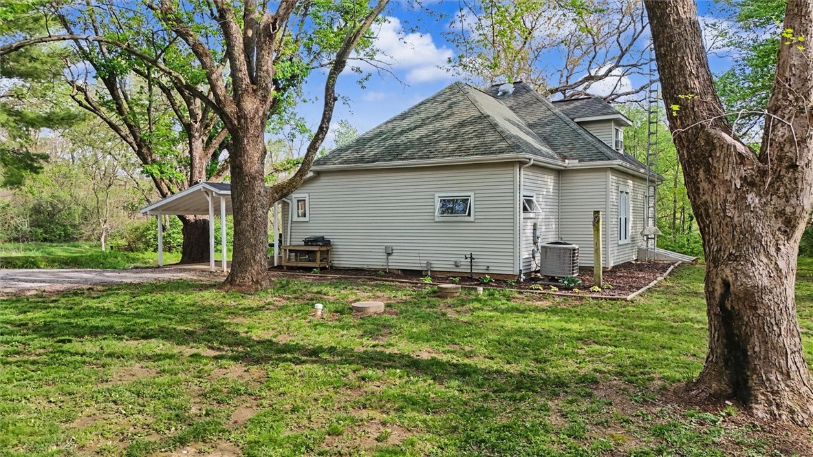 19511 Arrowhead Road Ashmore, IL 61912 - Photo 25 of 39 Gallery Image 25