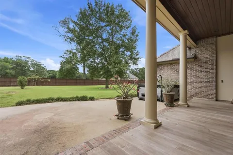 $575,500 | 438 Cassidy Drive, Jennings, LA 70546