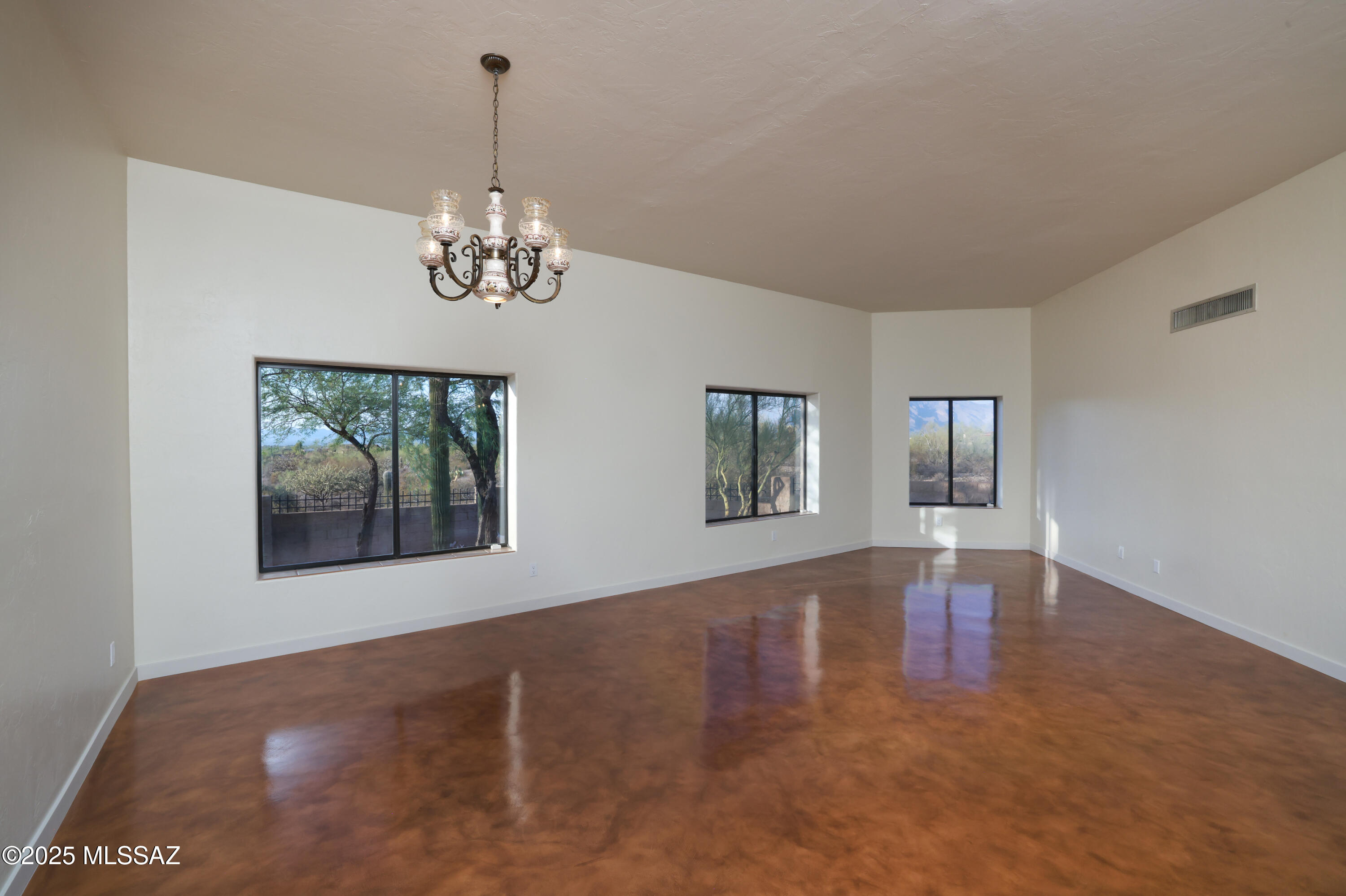 4460 West Crestview Road Tucson, AZ 85745 - Photo 7 of 51 Gallery Image 7