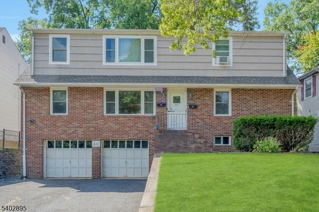 $2,400 | 60 Bank Street, Midland Park, NJ 07432