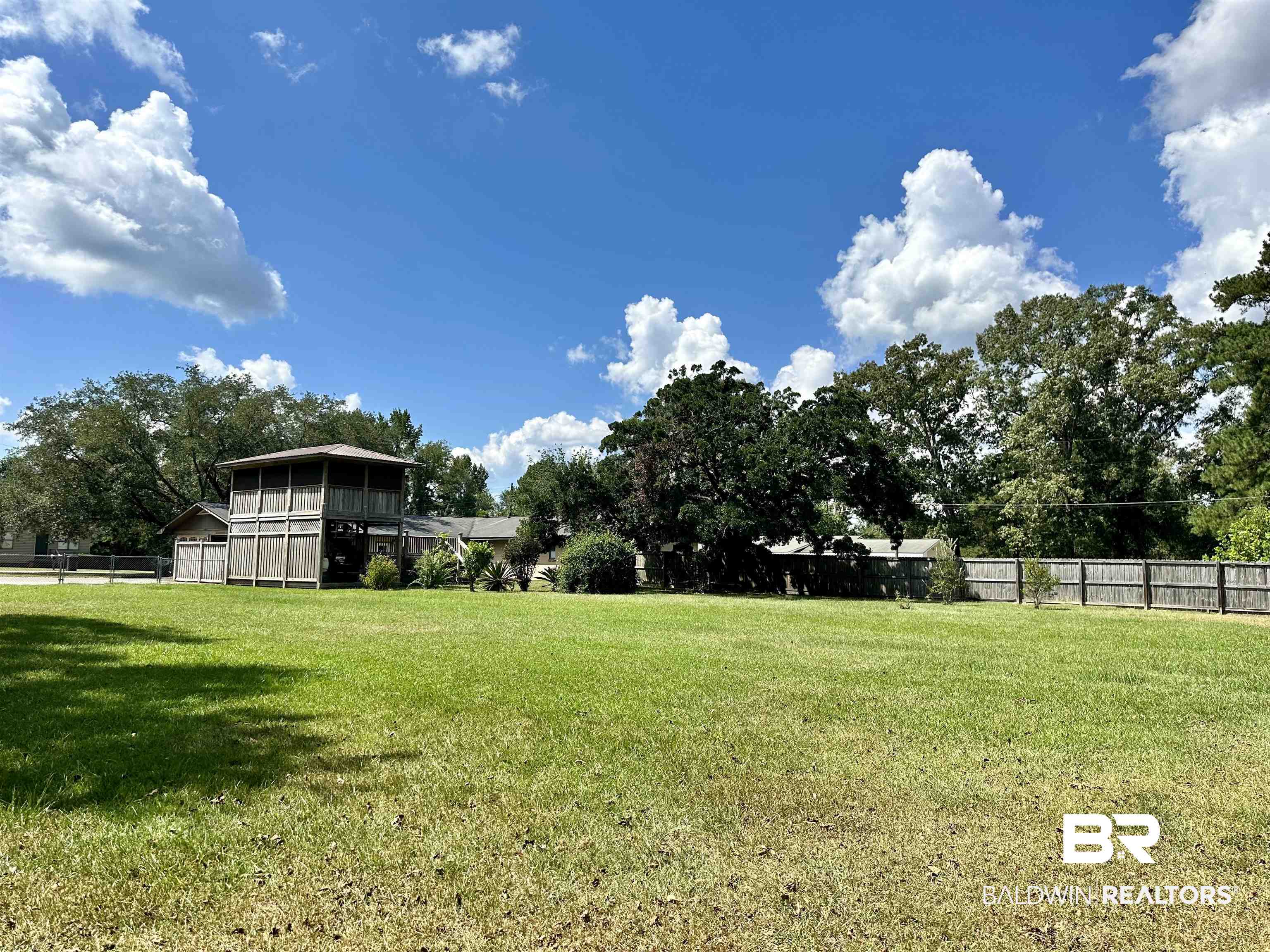 305 Terry Avenue Brewton, AL 36426 - Photo 25 of 38
