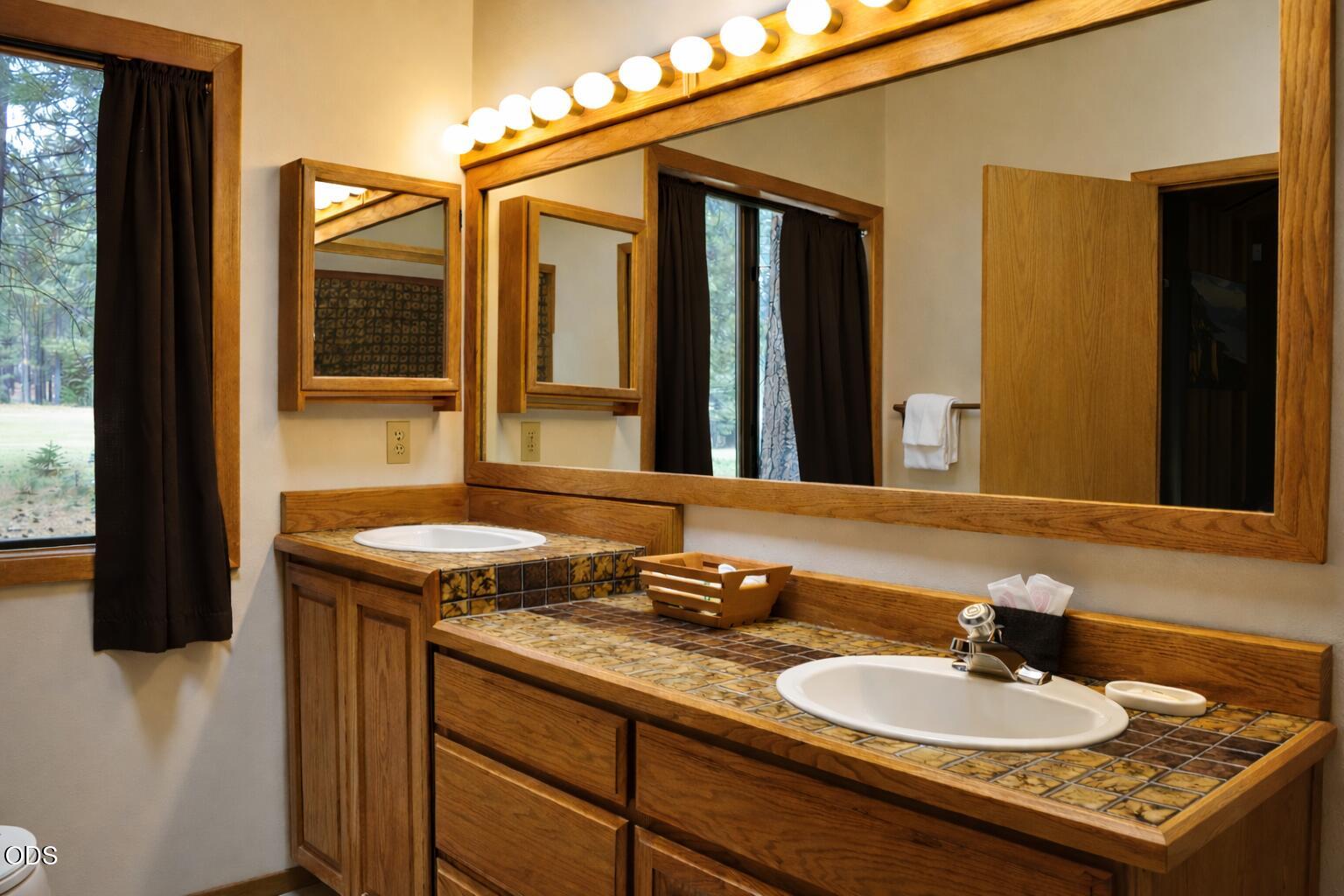 13441 Triflorium Black Butte Ranch, OR 97759 - Photo 25 of 40 Gallery Image 25