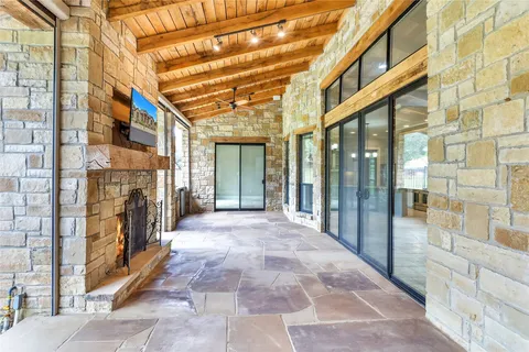 $875,000 | 101 Fox Fur, Horseshoe Bay, TX 78657
