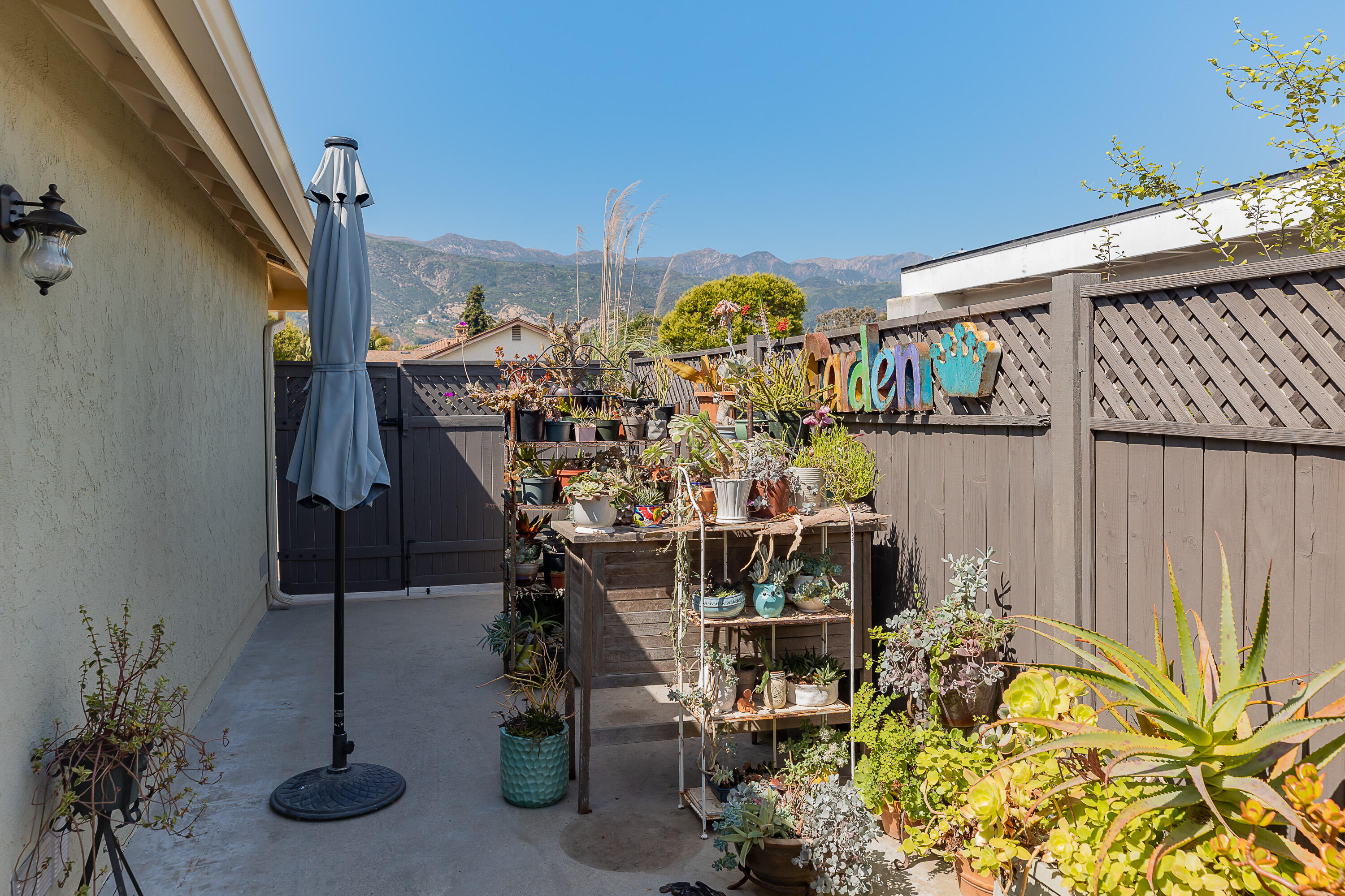 4655 Aragon Drive Carpinteria, CA 93013 - Photo 21 of 32