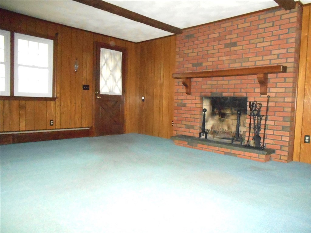 285 Old River Road Lincoln, RI 02865 - Photo 15 of 34
