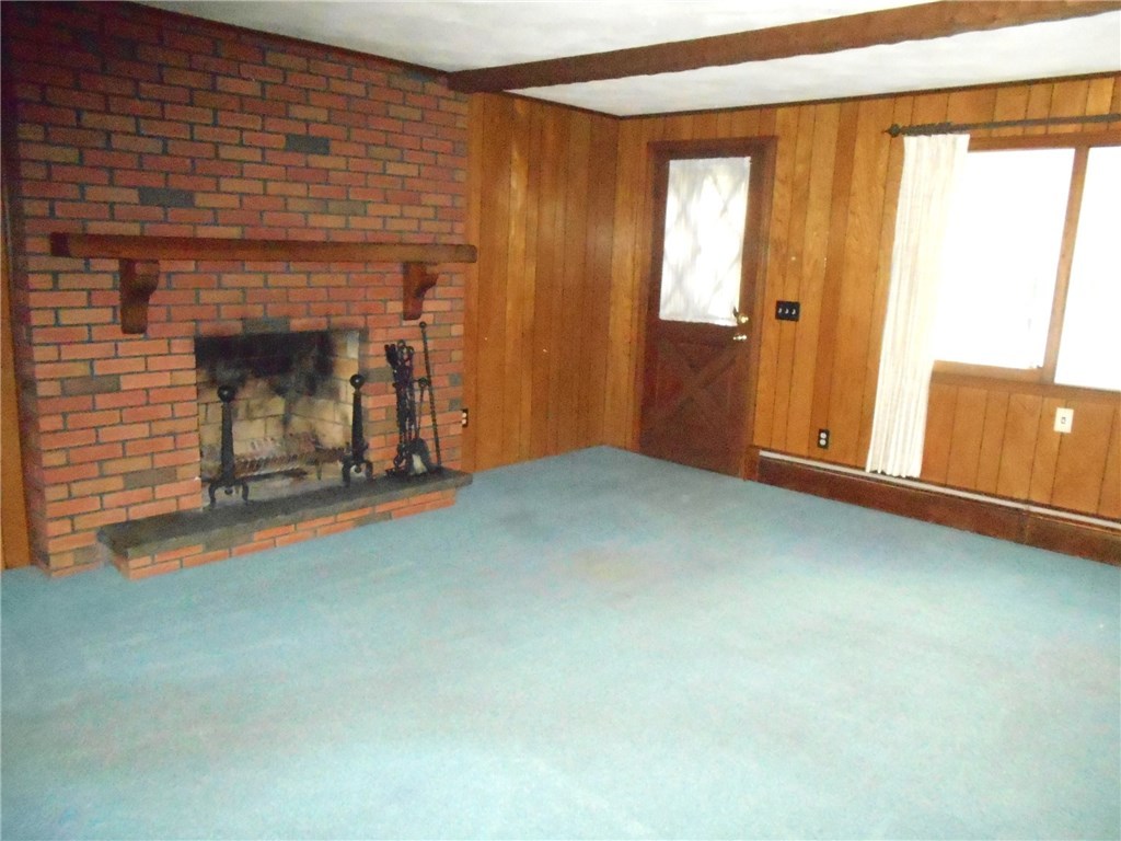 285 Old River Road Lincoln, RI 02865 - Photo 16 of 34