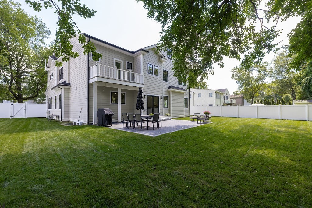 74 Gary Road Needham, MA 02494 - Photo 36 of 39 Gallery Image 36