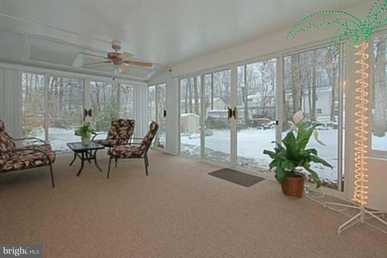8209 Blairton Road Springfield, VA 22152 - Photo 21 of 29 Screened-in Porch