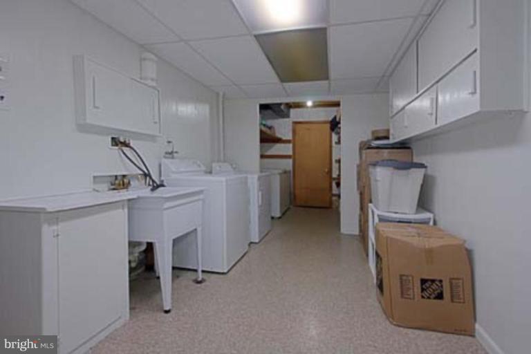 8209 Blairton Road Springfield, VA 22152 - Photo 22 of 29 Laundry Area 1