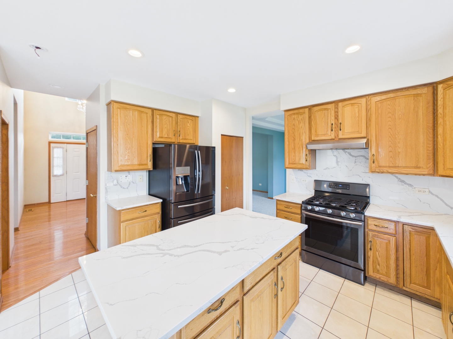 247 Alyssum Court Romeoville, IL 60446 - Photo 14 of 35